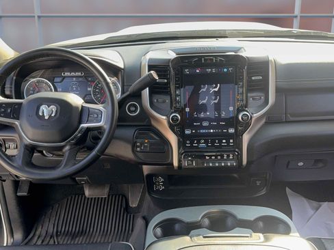 Used 2024 RAM 3500 Laramie AWD/4WD image 15