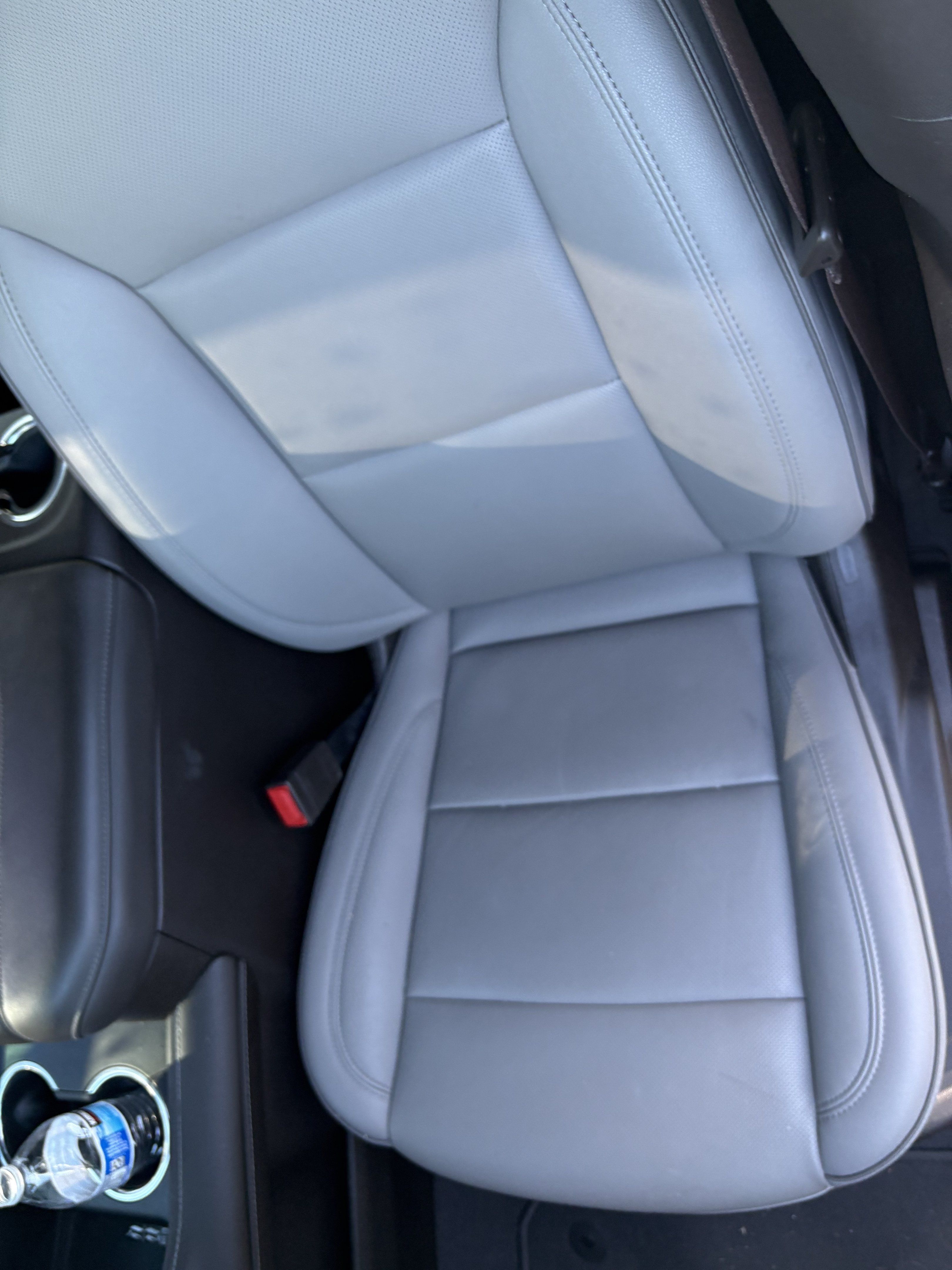 Used 2023 GMC Yukon XL SLT AWD/4WD image 10