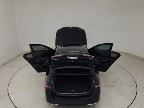 Used 2024 BMW i5 eDrive40i w/ M Sport Package RWD image 34