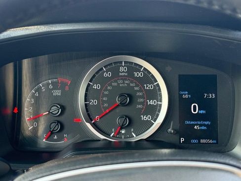 Used 2021 Toyota Corolla SE FWD image 22