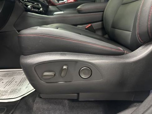 Used 2024 Chevrolet Traverse Z71 w/ Enhanced Driving Package AWD/4WD image 13