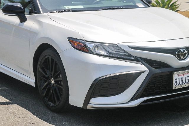 Used 2021 Toyota Camry XSE w/ Carpet Mat Package (TMS) FWD image 4
