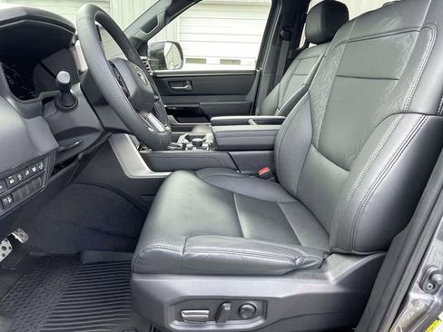Used 2025 Toyota Tundra Limited w/ TRD Off-Road Package AWD/4WD image 23