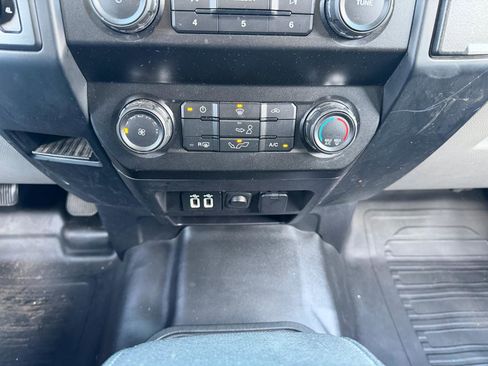 Used 2019 Ford F150 XL w/ Equipment Group 101A Mid AWD/4WD image 14