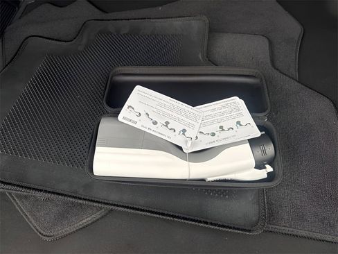 Used 2023 Kia Niro Wave w/ Wave Preserve Package image 29