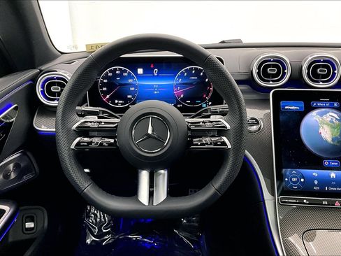 Used 2026 Mercedes-Benz CLE 300 4MATIC Coupe image 4