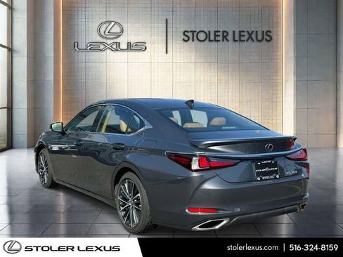 Used 2022 Lexus ES 350 w/ Premium Package FWD image 5
