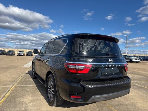 Certified 2024 Nissan Armada SL image 10