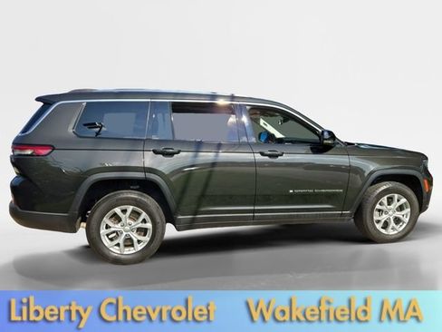 Used 2023 Jeep Grand Cherokee L Limited AWD/4WD image 4