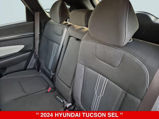 Used 2024 Hyundai Tucson SEL AWD/4WD image 34