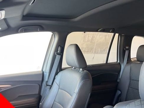 Used 2019 Honda Passport EX-L image 17