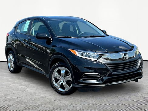 Used 2021 Honda HR-V LX image 3