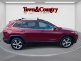Used 2019 Jeep Cherokee Limited image 4