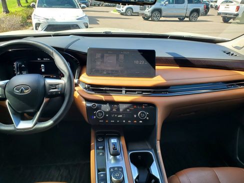 Used 2024 INFINITI QX60 Sensory w/ Vision Package AWD/4WD image 14