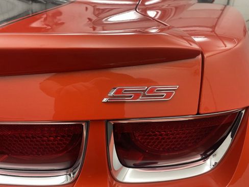 Used 2010 Chevrolet Camaro SS w/ RS Package image 22