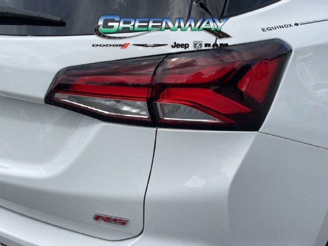 Used 2024 Chevrolet Equinox RS FWD image 33