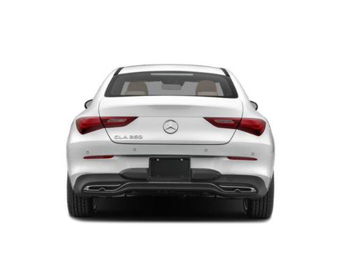 Used 2025 Mercedes-Benz CLA 250 image 8