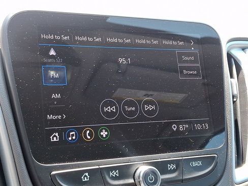 Used 2023 Chevrolet Malibu LS FWD image 16