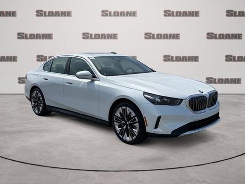 New 2026 BMW 530i xDrive AWD/4WD image 7