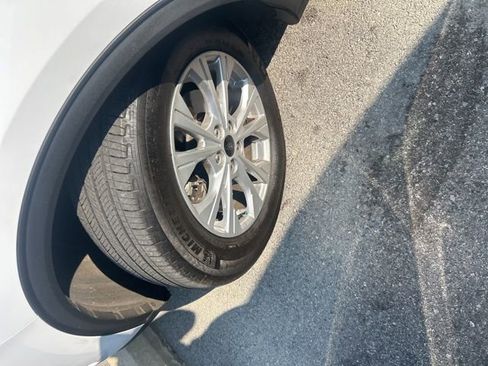 Used 2025 Ford Escape Active image 6