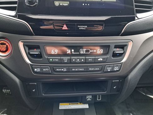 Used 2021 Honda Pilot Special Edition image 25