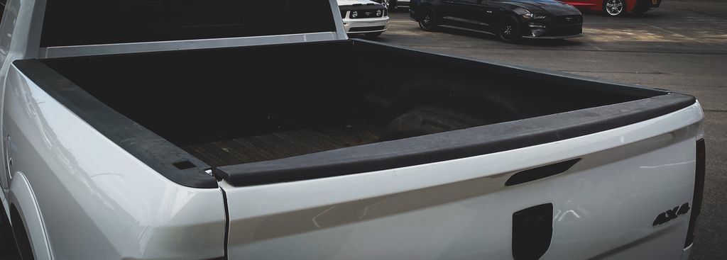 Used 2018 RAM 3500 Laramie w/ Sport Appearance Group AWD/4WD image 27