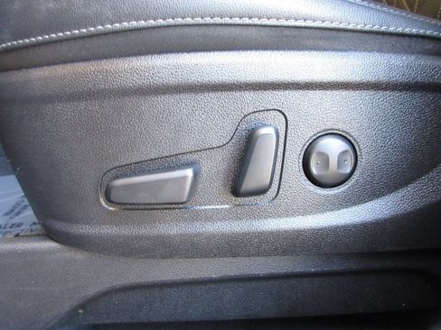 Used 2024 Kia Telluride EX X-Line AWD/4WD image 12