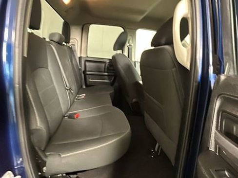 Used 2021 RAM 1500 Express w/ Wheel & Sound Group AWD/4WD image 29