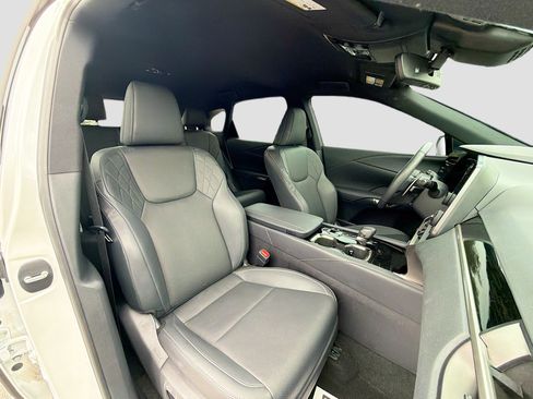 Used 2024 Lexus RX 350 FWD w/ Technology Package image 15