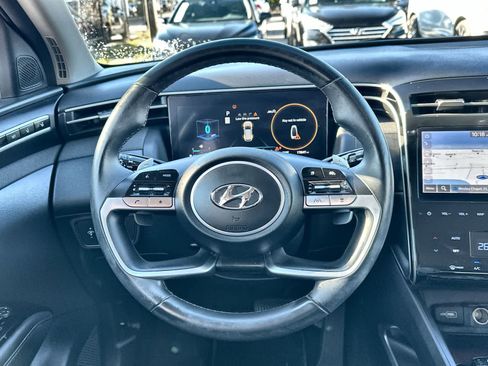 Used 2022 Hyundai Tucson Limited w/ Cargo Package image 15