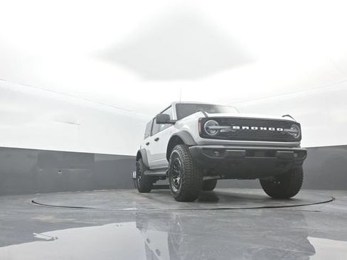 New 2026 Ford Bronco Outer Banks w/ Sasquatch Package AWD/4WD image 29