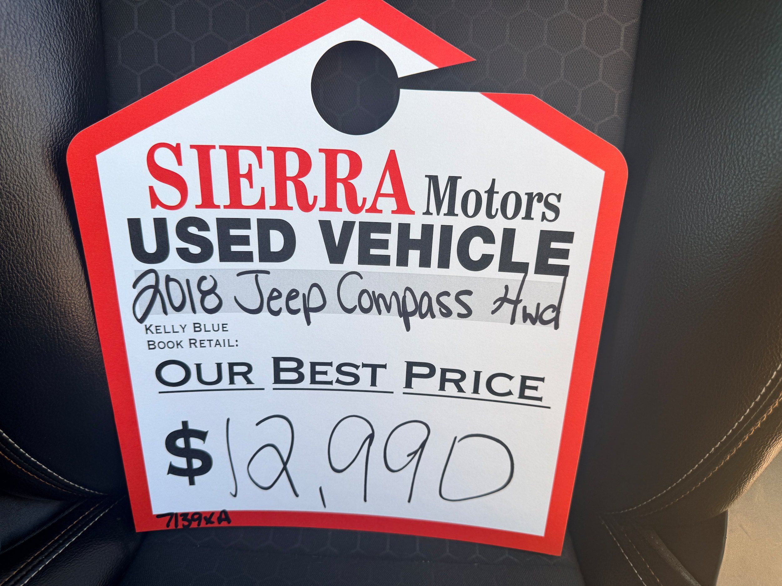 Used 2018 Jeep Compass Latitude AWD/4WD image 10