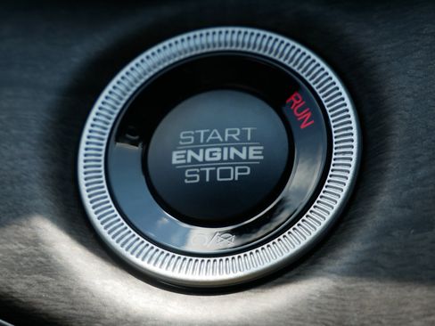 New 2025 Jeep Grand Cherokee L Limited w/ Trailer Tow Package image 21