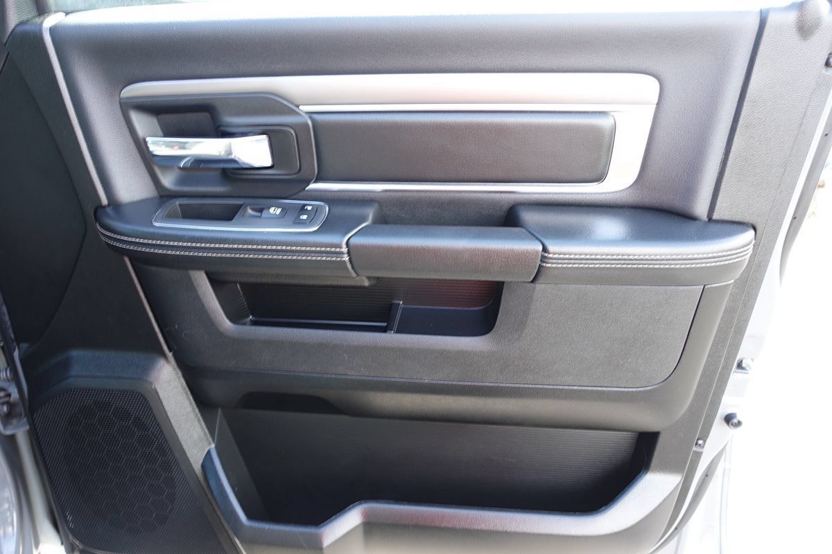 Used 2022 RAM 1500 Warlock w/ Ceramic Grey Warlock Package AWD/4WD image 39