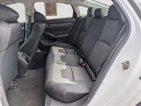 Used 2019 Honda Accord LX image 17