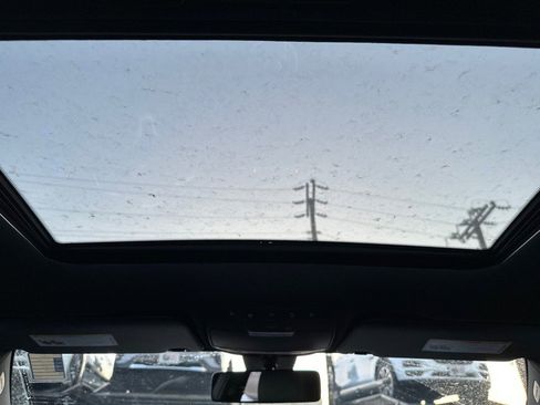 Used 2020 Mercedes-Benz C 300 4MATIC Sedan image 38