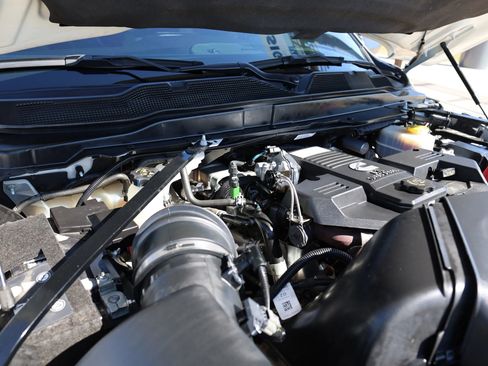 Used 2022 RAM 2500 Laramie image 55