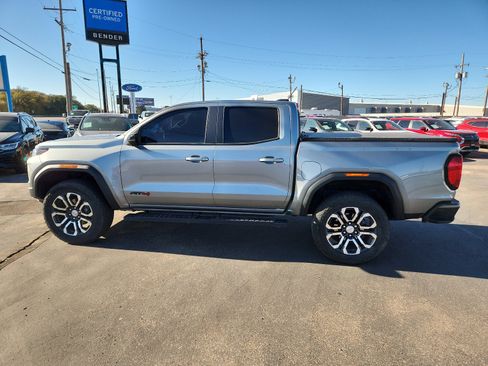 Used 2024 GMC Canyon AT4 w/ Technology Package image 2