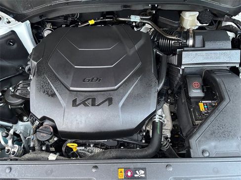 Used 2025 Kia Telluride S image 26
