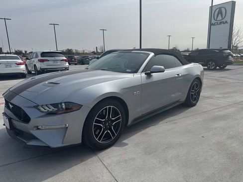 Used 2021 Ford Mustang GT Premium w/ Equipment Group 401A image 3