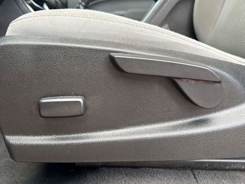 Used 2019 Chevrolet Colorado W/T w/ Custom Special Edition image 23