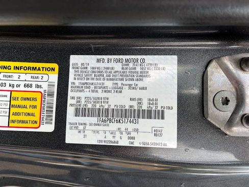 Used 2019 Ford Mustang GT image 7