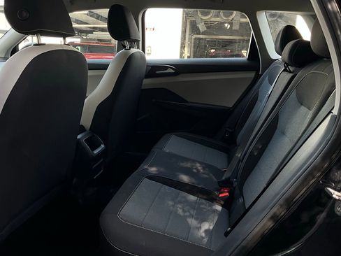 Used 2025 Volkswagen Taos S image 11