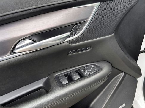 Used 2019 Cadillac XT5 Luxury image 15
