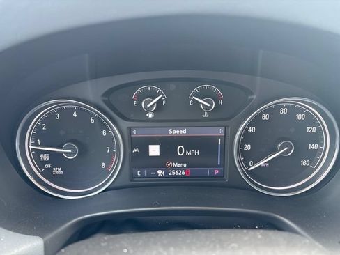 Used 2024 Buick Enclave Essence w/ Sound and Sites Package AWD/4WD image 19