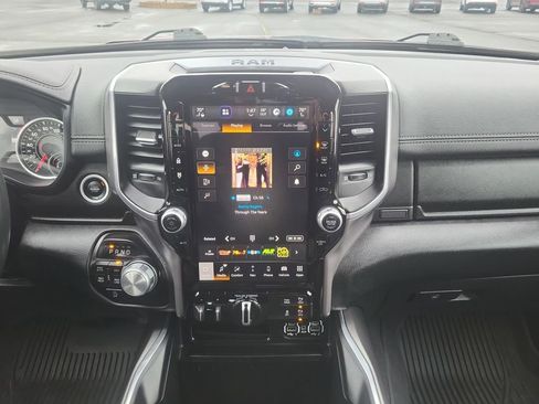 Used 2023 RAM 1500 Laramie image 28