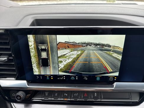 Used 2024 Chevrolet Silverado 3500 High Country w/ High Country Premium Package image 22