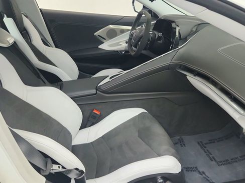 Used 2024 Chevrolet Corvette Stingray Premium Conv w/ Battery Protection Package RWD image 22