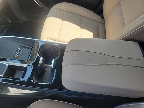 New 2026 Buick Enclave Preferred image 17