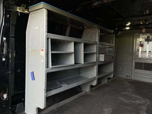 Used 2017 Ford Transit 250 148 Low Roof RWD image 18